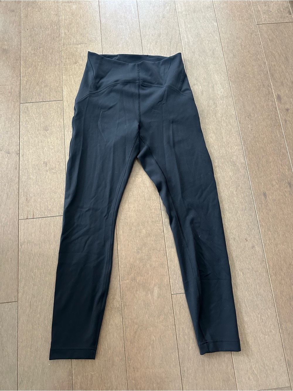 Lululemon black unlimit high rise 25” leggings